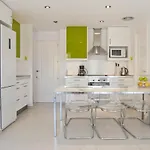 Tranquil Duplex Sitges, Sea Views, Private Parking, Terrace Sitges