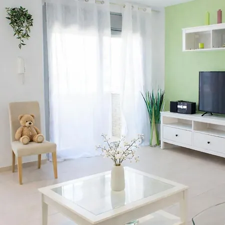 Apartment Spacious Duplex In With Sea Views, Terrace & Free Parking Area