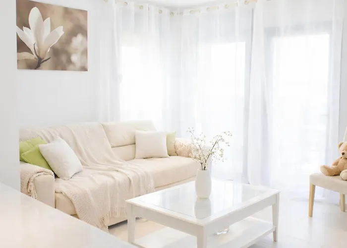 Tranquil Duplex Sitges, Sea Views, Private Parking, Terrace * Sitges