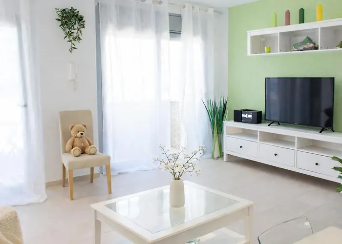 アパート Tranquil Duplex Sitges, Sea Views, Private Parking, Terrace